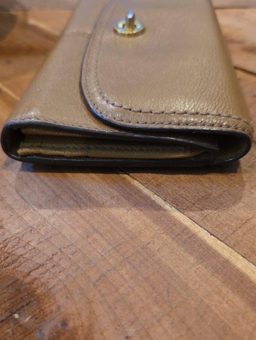 Coach Tan Full Size Pebble Leather Wallet - Picture 4 of 5